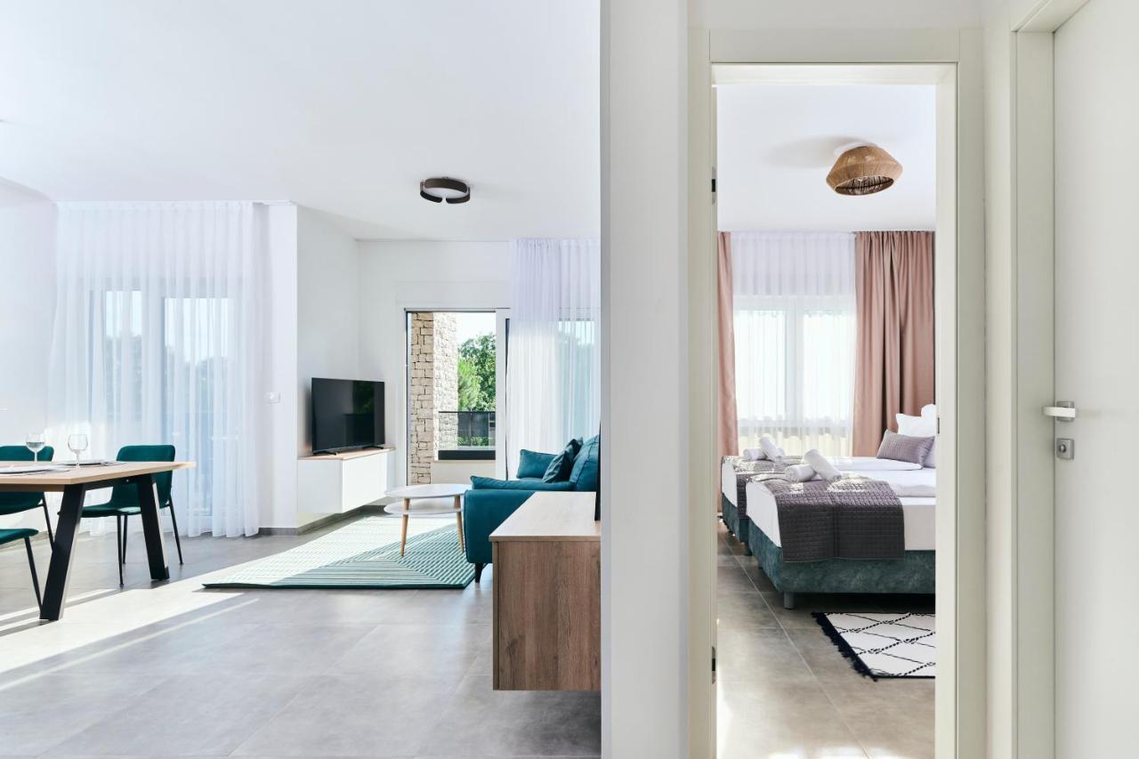 Apartments San Maris Umag Ngoại thất bức ảnh