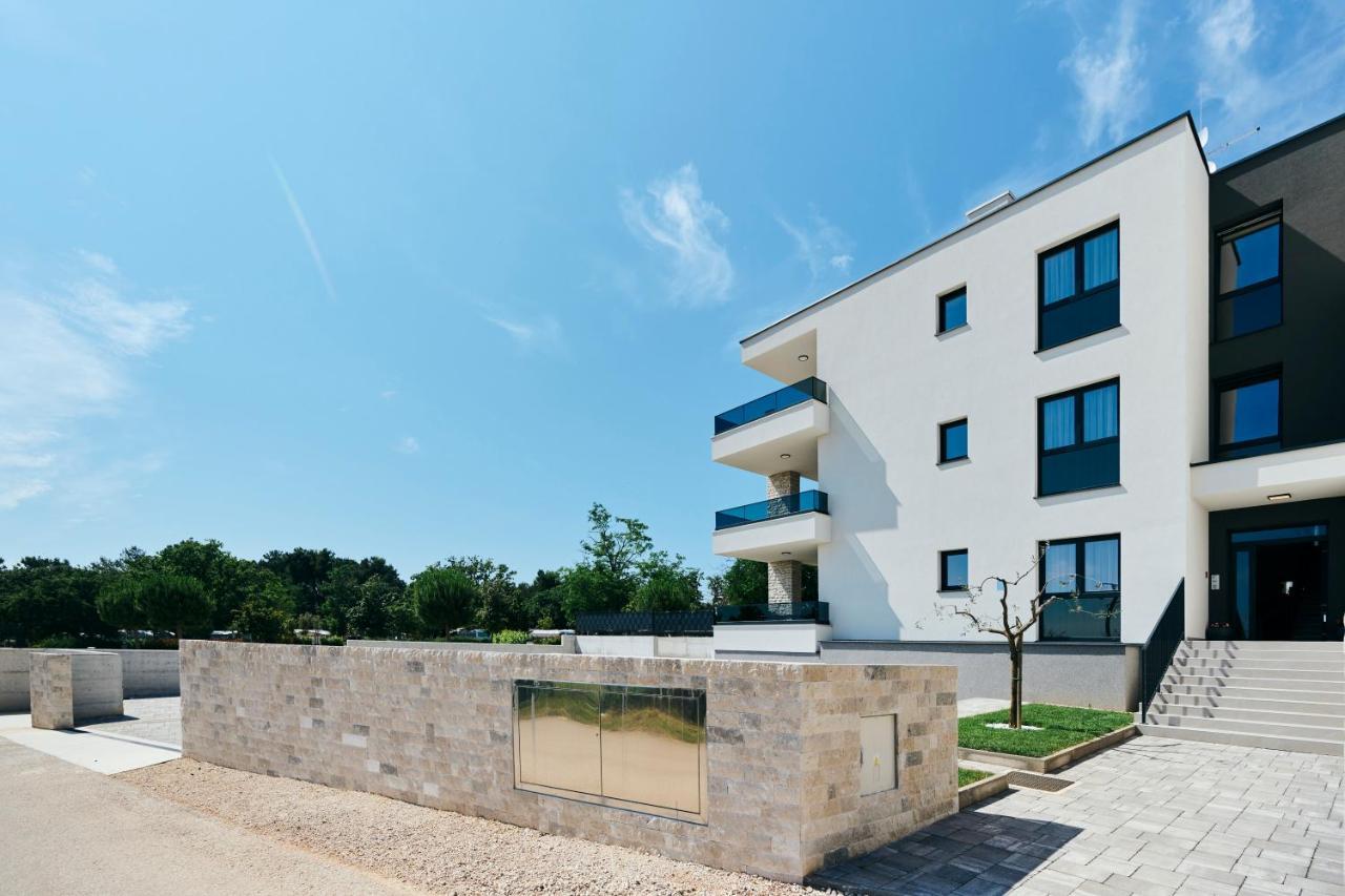 Apartments San Maris Umag Ngoại thất bức ảnh